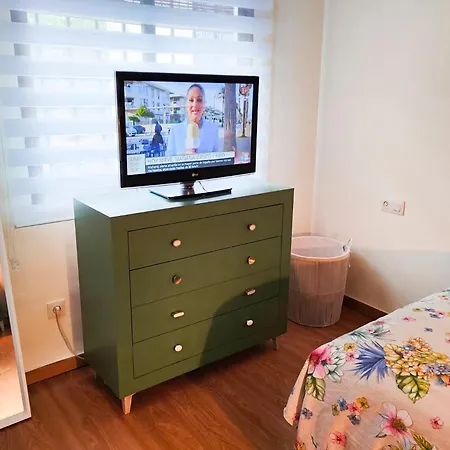 Casa Dos Piscinas Y Jardin Privado, Fibra 1 Gb * Denia