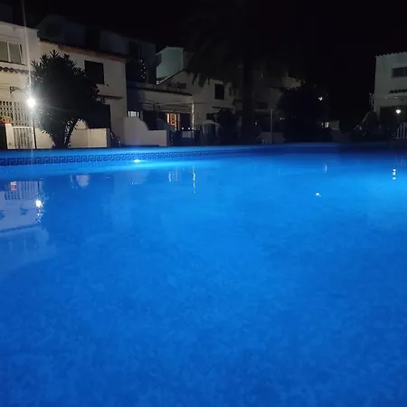 Casa Dos Piscinas Y Jardin Privado, Fibra 1 Gb * Denia