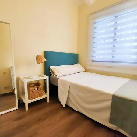 Casa Dos Piscinas Y Jardin Privado, Fibra 1 Gb Holiday home *