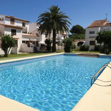 Casa Dos Piscinas Y Jardin Privado, Fibra 1 Gb Denia