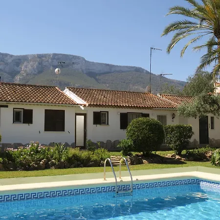 Casa Dos Piscinas Y Jardín Privado, Fibra 1 Gb